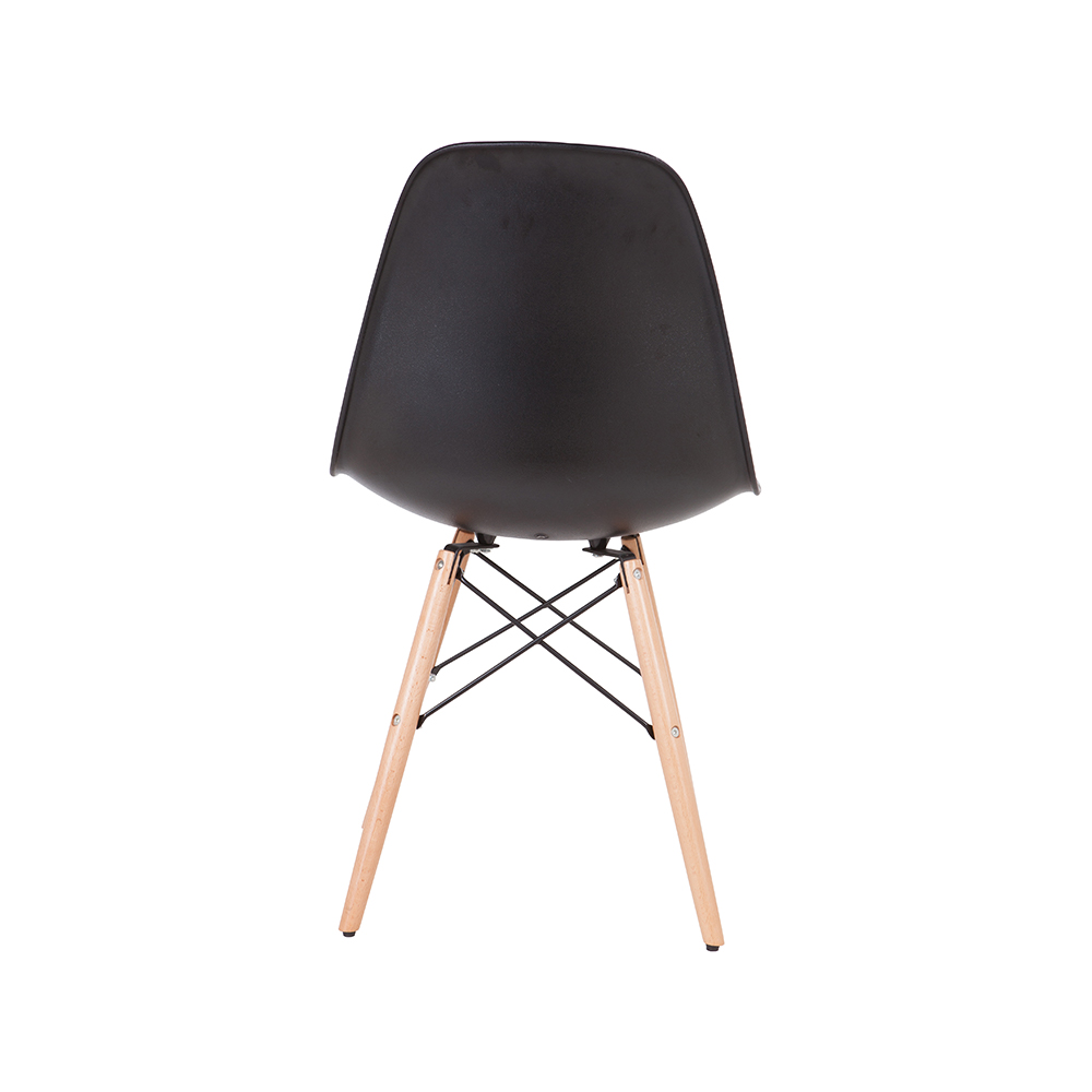 What are the advantages of the Dining Chair’s versatility in terms of adaptability in practical use and other aspects?